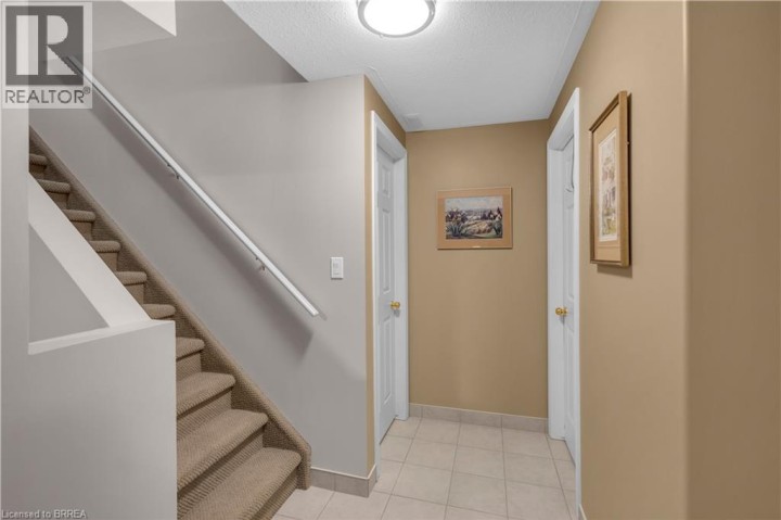 Photo 16 at 13 - 633 N Park Road, Cedarland, Brantford