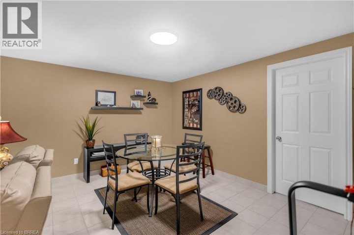 Photo 20 at 13 - 633 N Park Road, Cedarland, Brantford