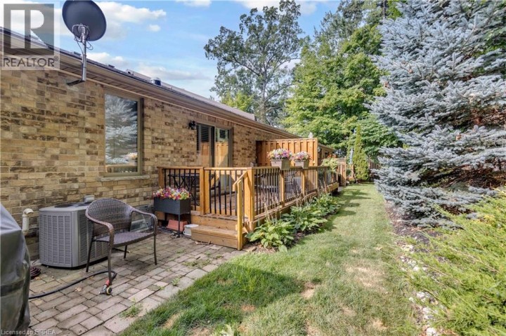 Photo 29 at 13 - 633 N Park Road, Cedarland, Brantford