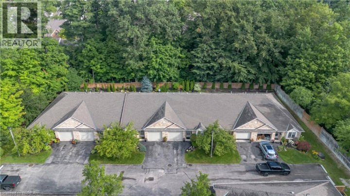 Photo 31 at 13 - 633 N Park Road, Cedarland, Brantford