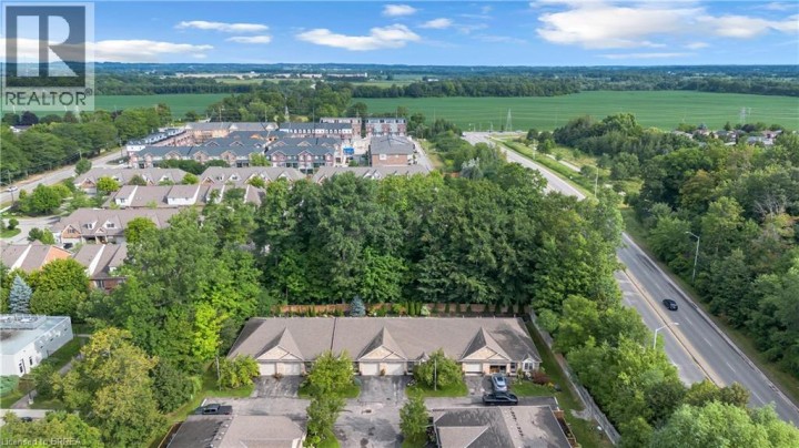 Photo 32 at 13 - 633 N Park Road, Cedarland, Brantford