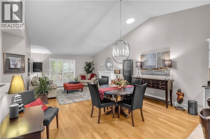 Photo 7 at 13 - 633 N Park Road, Cedarland, Brantford