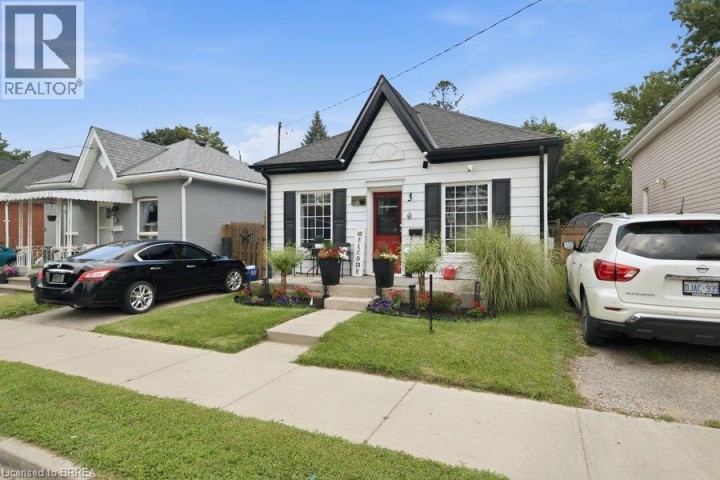 Photo 2 at 11 Esther Street, East Ward, Brantford