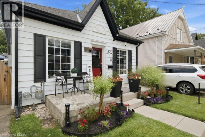Photo 4 at 11 Esther Street, East Ward, Brantford