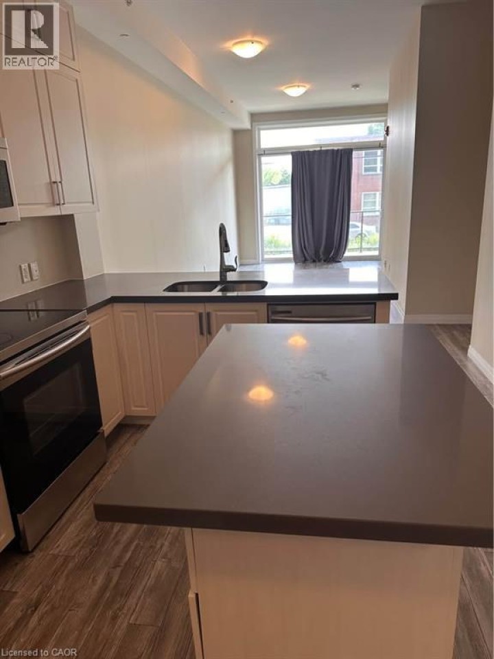 Photo 8 at 113 - 85 Morrell Street, Holmedale, Brantford