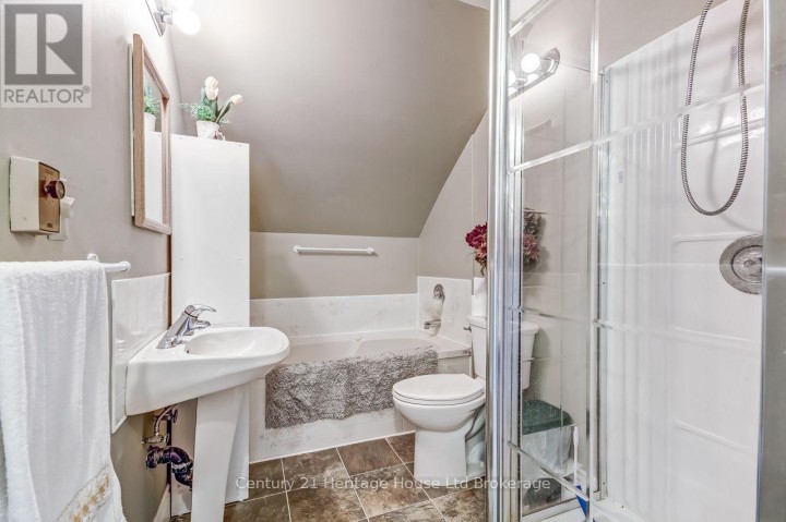 Photo 13 at 166 W Dundas Street, Ingersoll (Thamesford), Ingersoll