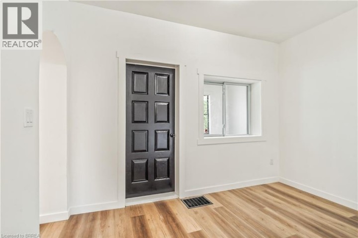 Photo 21 at 150 Stanley Street, East Ward, Brantford