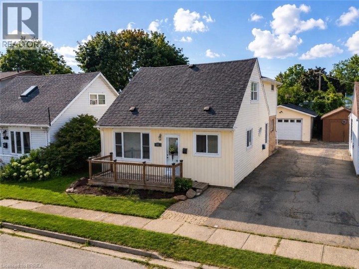 Photo 1 at 49 Seventh Avenue, Eagle Place East, Brantford