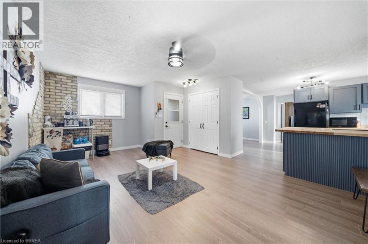 Photo 14 at 49 Seventh Avenue, Eagle Place East, Brantford