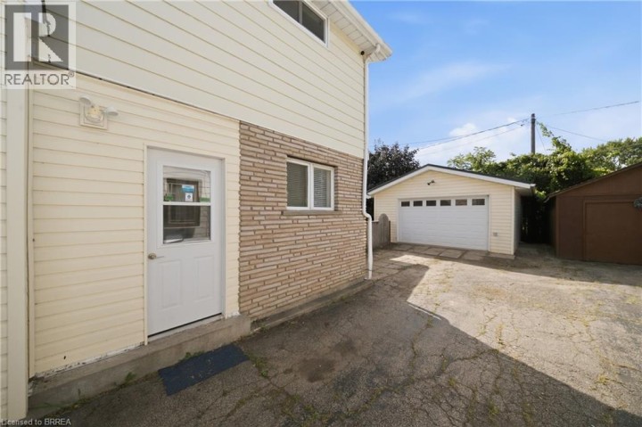 Photo 24 at 49 Seventh Avenue, Eagle Place East, Brantford
