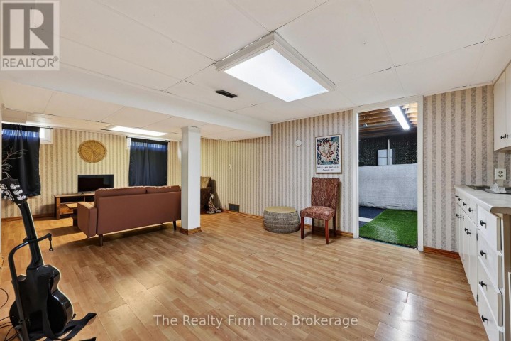 Photo 28 at 652 Miller Street, Woodstock - North, Woodstock