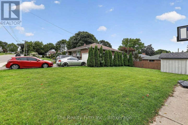 Photo 33 at 652 Miller Street, Woodstock - North, Woodstock