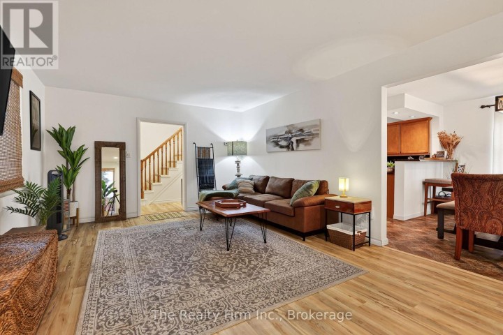 Photo 9 at 652 Miller Street, Woodstock - North, Woodstock