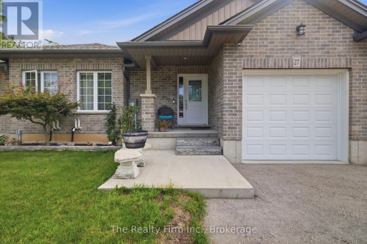 Photo 1 at 27 Cronyn Street, Woodstock - South, Woodstock