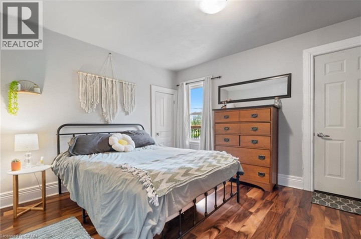 Photo 16 at 30 Dundas Street, Terrace Hill, Brantford