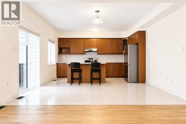 Photo 6 at 5 Sleeth Street, Cainsville / Brookfield, Brantford