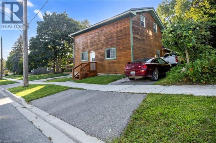Photo 2 at 35 Ann Street, Ingersoll - South, Ingersoll