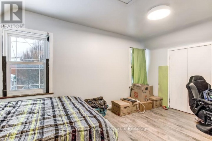 Photo 12 at 87 Bay Street, Woodstock - South, Woodstock