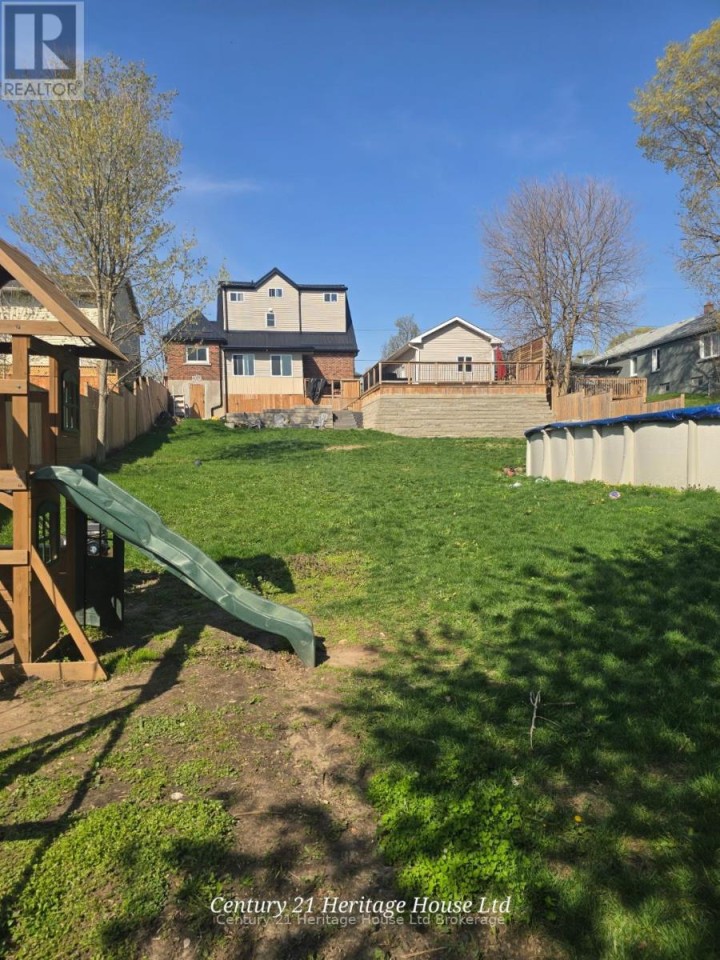 Photo 2 at 87 Bay Street, Woodstock - South, Woodstock