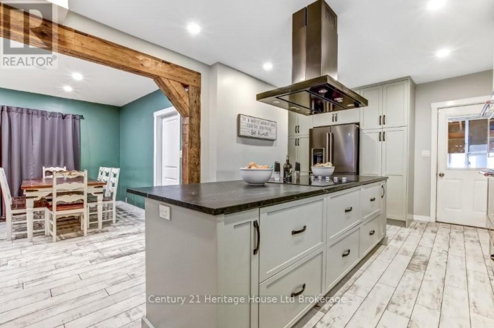 Photo 5 at 87 Bay Street, Woodstock - South, Woodstock