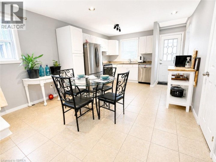 Photo 5 at 15 Esther Street, East Ward, Brantford