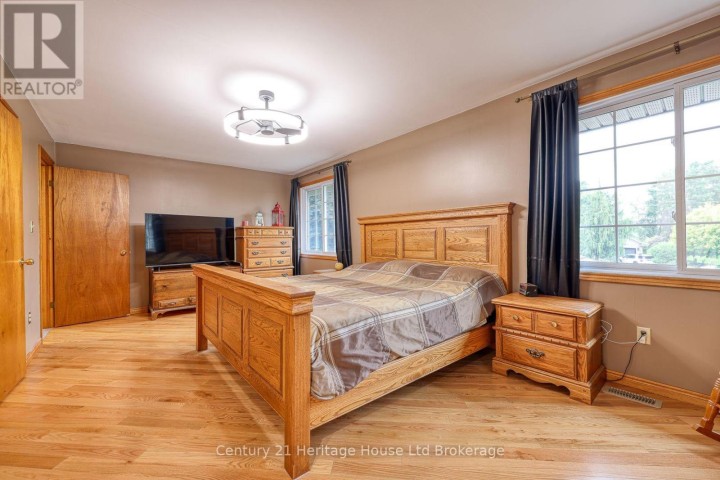 Photo 28 at 81 N Glenn Avenue, Sweaburg, South-West Oxford