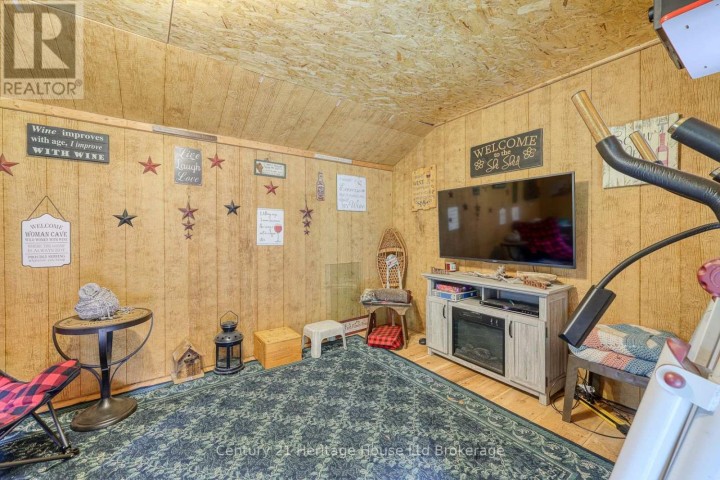 Photo 37 at 81 N Glenn Avenue, Sweaburg, South-West Oxford