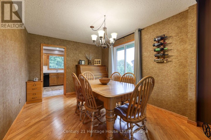 Photo 8 at 81 N Glenn Avenue, Sweaburg, South-West Oxford