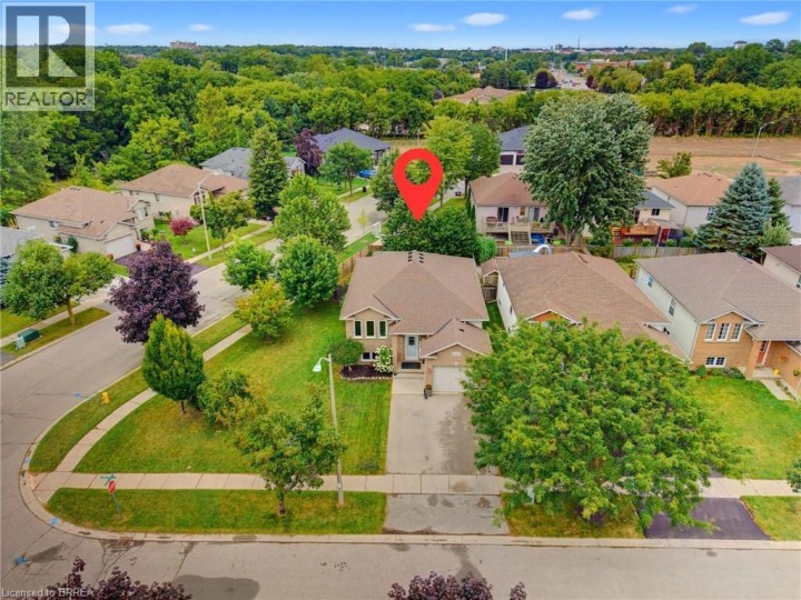 Photo 2 at 1 Limerick Lane, Donegal / Mcguiness, Brantford