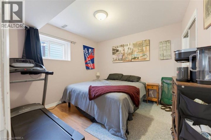 Photo 23 at 1 Limerick Lane, Donegal / Mcguiness, Brantford