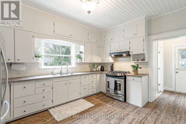 Photo 13 at 95 Concession Street, Ingersoll - South, Ingersoll