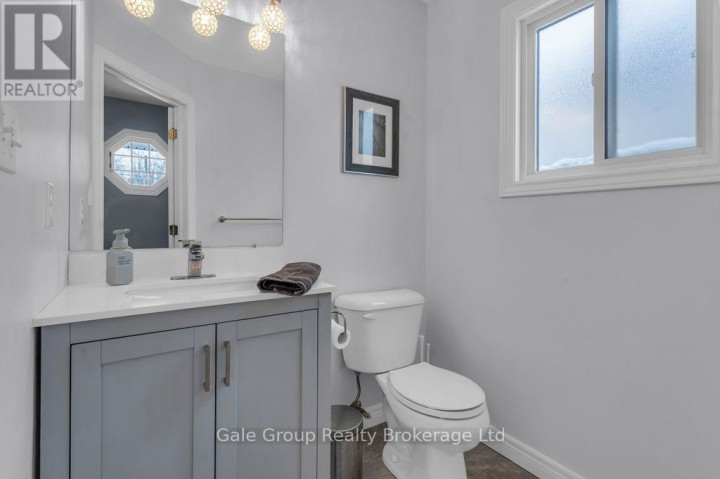 Photo 7 at 216 N Thames Street, Ingersoll - North, Ingersoll