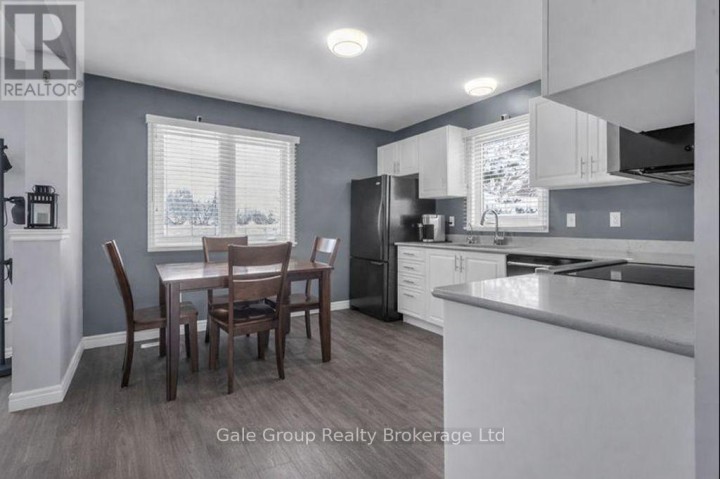 Photo 8 at 216 N Thames Street, Ingersoll - North, Ingersoll