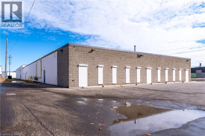 Photo 3 at 36 Easton Road, Lynden Park Mall, Brantford