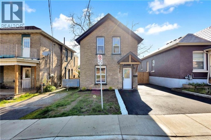 Photo 1 at 187 Drummond Street, East Ward, Brantford