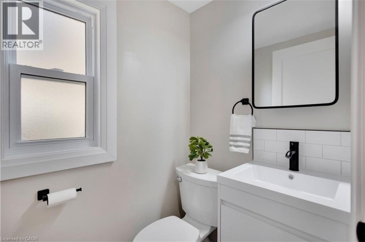 Photo 23 at 187 Drummond Street, East Ward, Brantford
