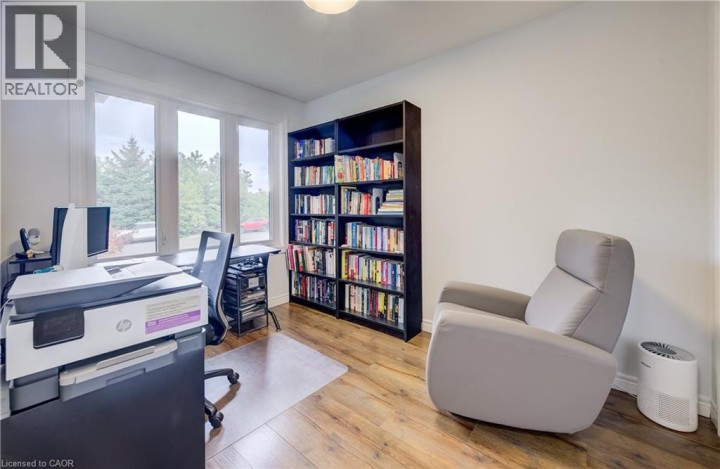 Photo 6 at 16 Steed Court, Echo Place, Brantford