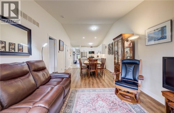 Photo 14 at 16 Steed Court, Echo Place, Brantford