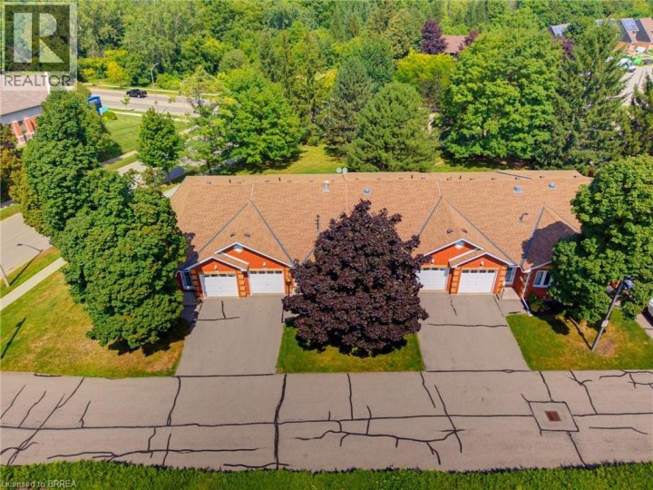 Photo 26 at 2 - 1 Buchanan Crescent, Lynden Hills, Brantford