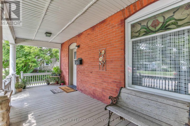 Photo 5 at 308 Broadway Street, Tillsonburg