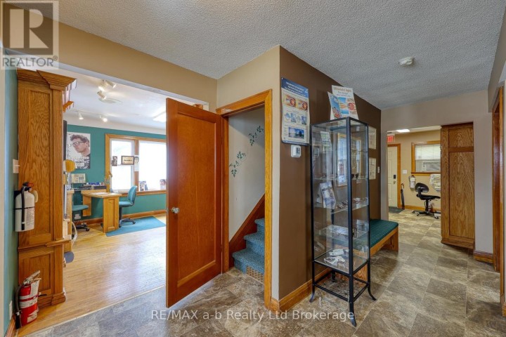 Photo 20 at 77 W Charles Street, Ingersoll - South, Ingersoll