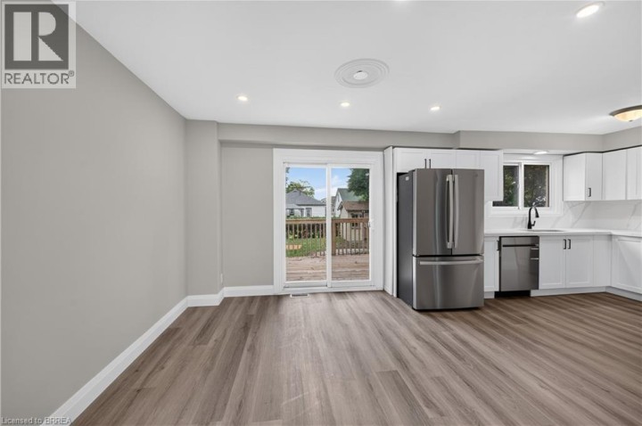 Photo 17 at 10 Elmwood Avenue, North Park / Wood St., Brantford