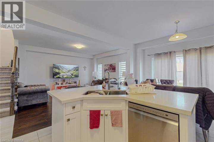 Photo 13 at 228 W Longboat Run, Empire South, Brantford