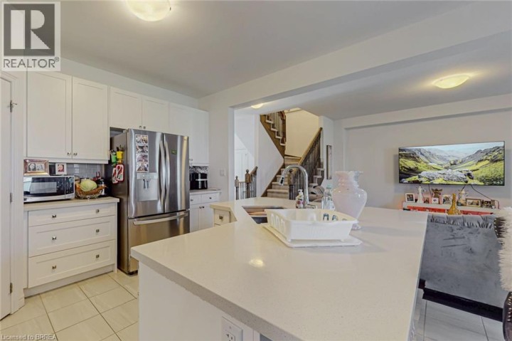 Photo 15 at 228 W Longboat Run, Empire South, Brantford