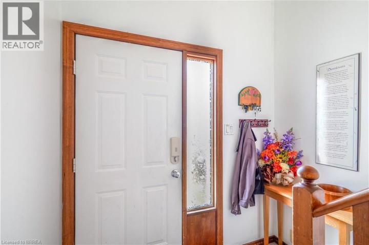 Photo 7 at 58 Arbor Drive, Brantwood Park, Brantford