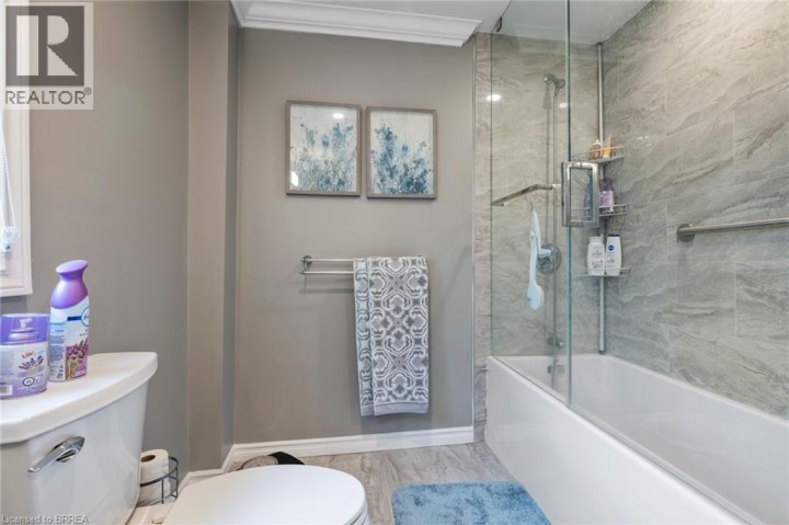 Photo 33 at 169 Mount Pleasant Street, Beckett, Brantford