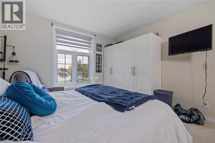 Photo 27 at 169 Mount Pleasant Street, Beckett, Brantford