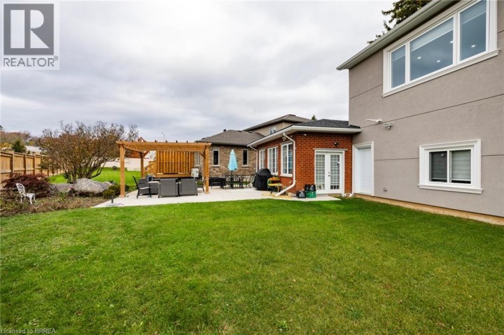 Photo 7 at 169 Mount Pleasant Street, Beckett, Brantford