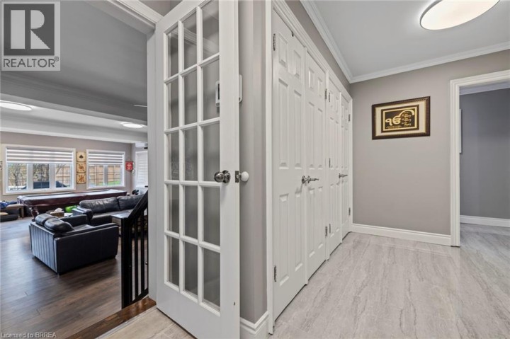 Photo 11 at 169 Mount Pleasant Street, Beckett, Brantford