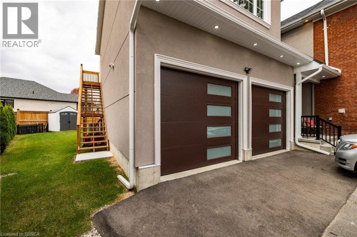 Photo 5 at 169 Mount Pleasant Street, Beckett, Brantford